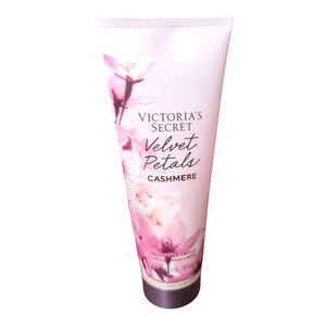 Victoria's Secret Body Lotion VELVET PETALS CASHMERE 8oz Discontinued Rare New